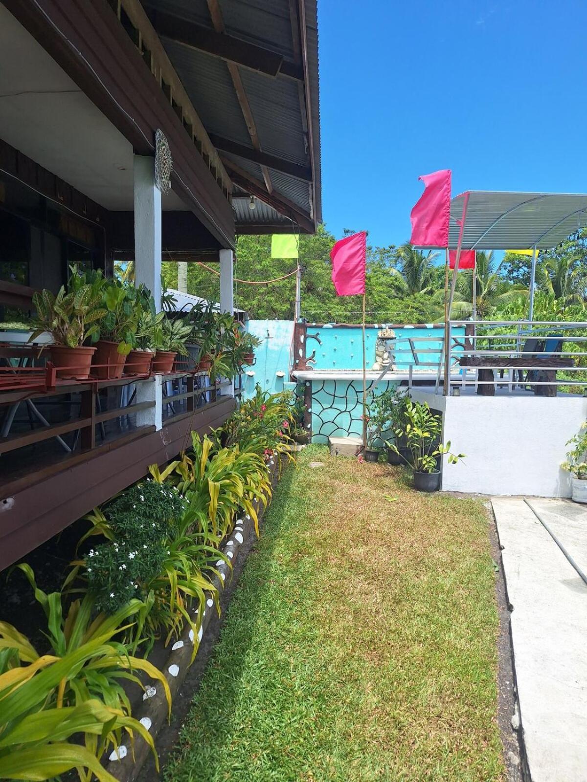 Island Samal Overlooking View House With Swimming Pools San Antonio  Bagian luar foto