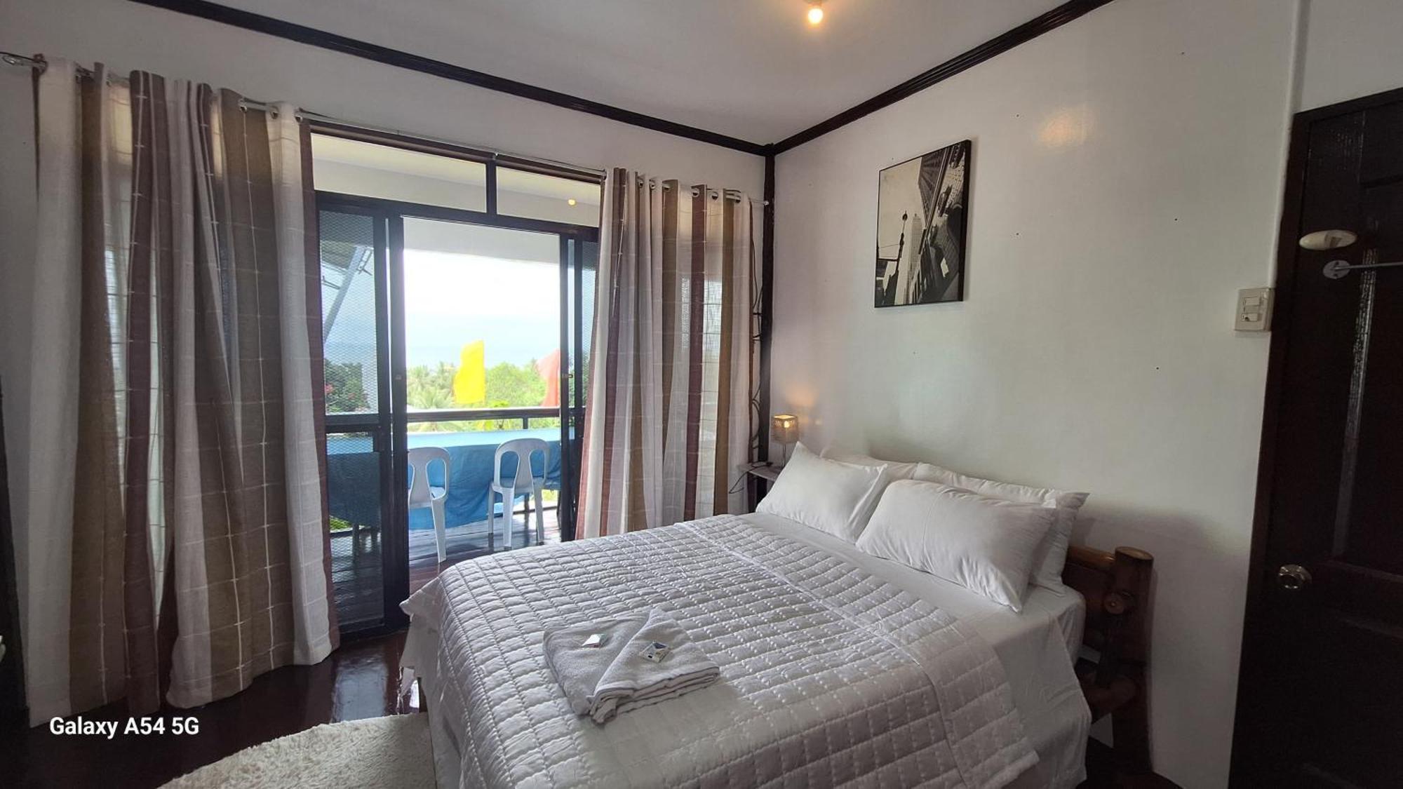 Island Samal Overlooking View House With Swimming Pools San Antonio  Bagian luar foto